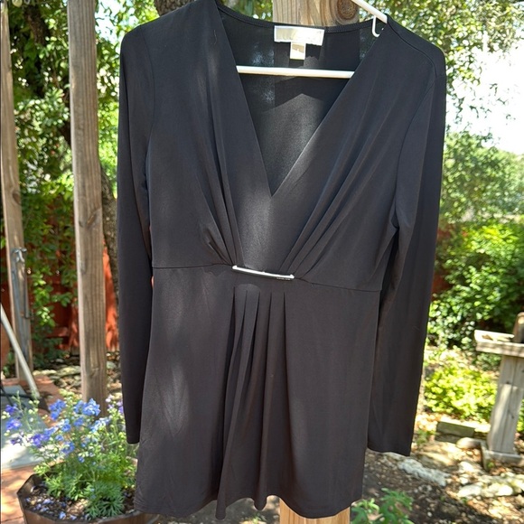 Michael Kors Black Top - Picture 1 of 3